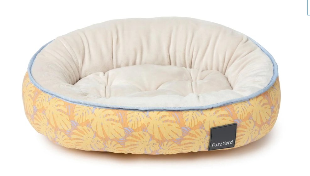 
            
                Load image into Gallery viewer, FUZZYARD REVERSIBLE BED MAUI
            
        