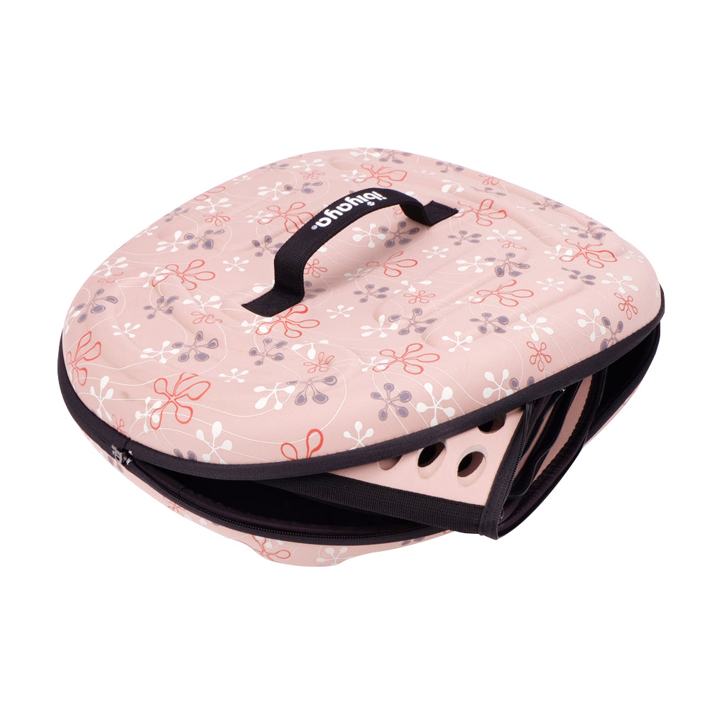 COLLAPSIBLE PET CARRIER