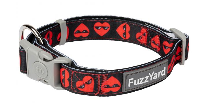 FUZZYARD DOG COLLAR - HEART BREAKER